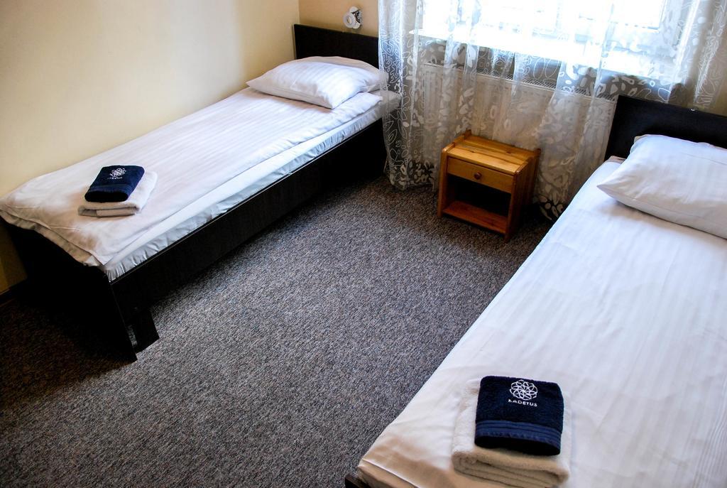 Aparthotel Kadetus Krakow Ngoại thất bức ảnh