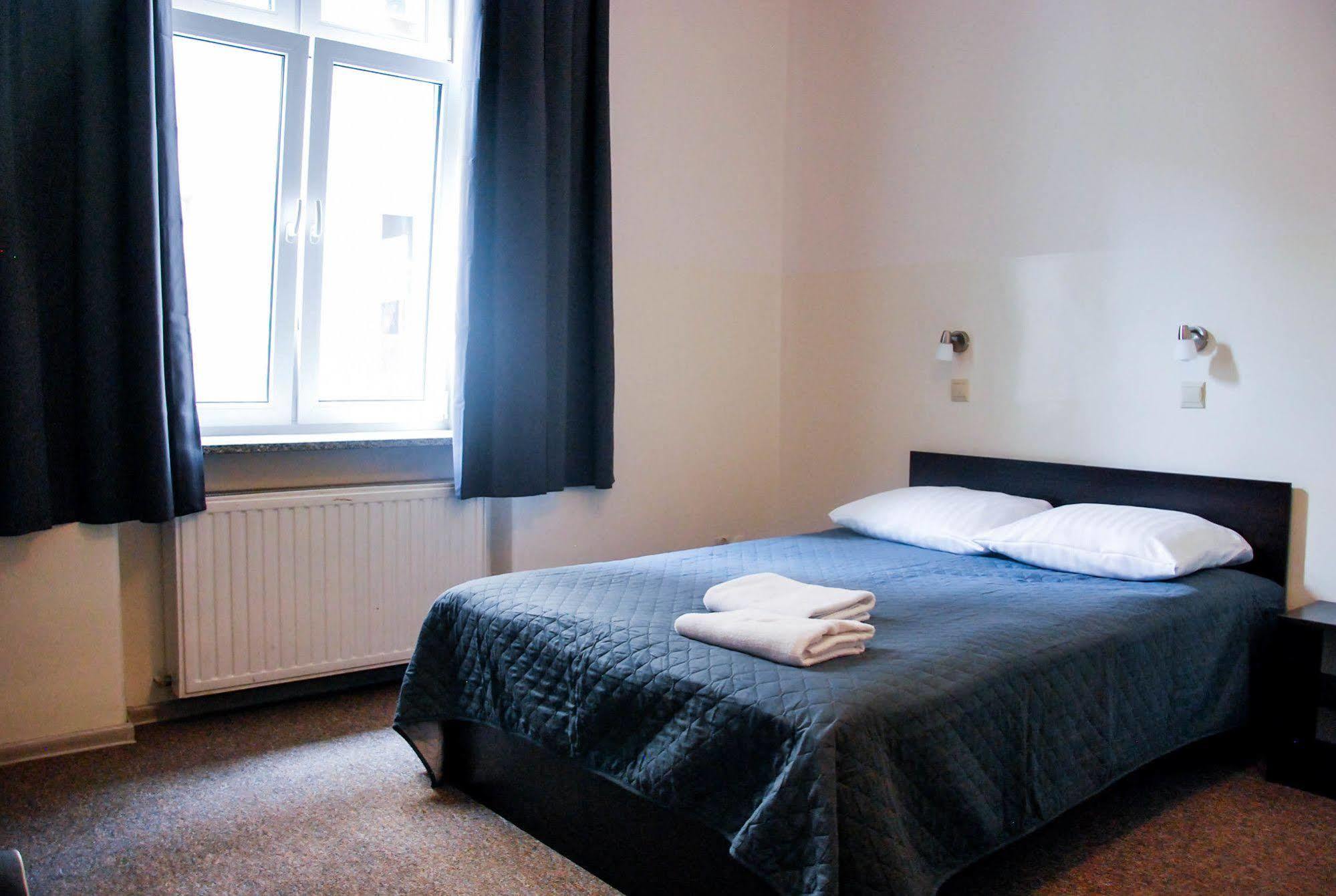 Aparthotel Kadetus Krakow Ngoại thất bức ảnh